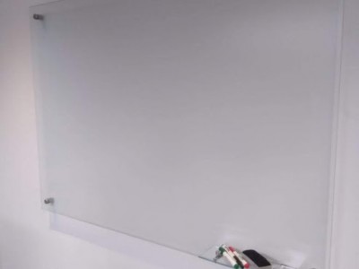 Vidrio en 6mm de seguridad con efecto antireflectivo